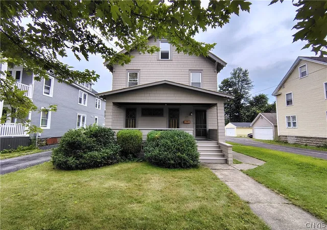 Photo 3 of Single family home for sale at 104 E Linden St, Rome, NY 13440 | MLS# S1703254 | Listing updated on 2026-08-07