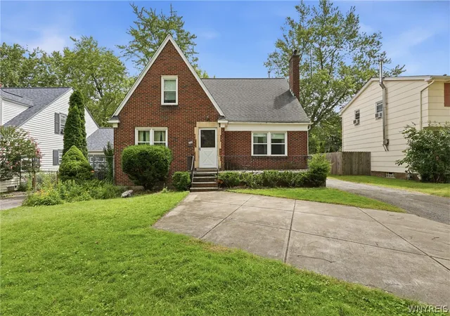 Photo 1 of Sale Pending at 179 Westfield Rd, Buffalo, NY 14226 | MLS# B1701743 | Listing updated on 2026-08-14