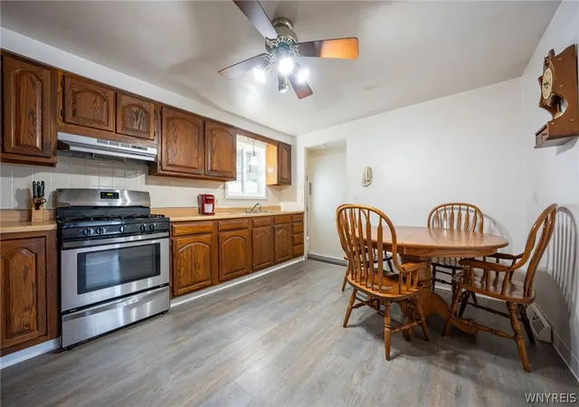 Photo 3 of Sale Pending at 3443 Bethford Dr, Buffalo, NY 14219 | MLS# B1699025 | Listing updated on 2026-08-14