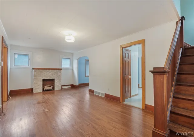 Photo 3 of Sale Pending at 172 Bryant St, Depew, NY 14043 | MLS# B1703519 | Listing updated on 2026-08-19