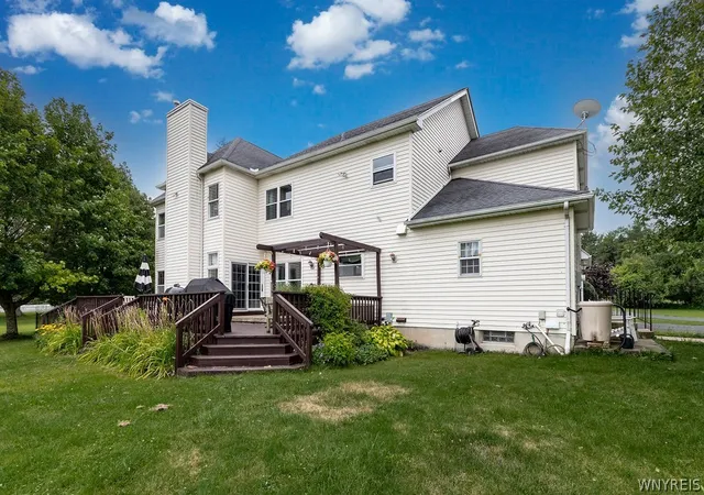 Photo 3 of Single family home for sale at 10290 Clarence Ctr Rd, Clarence, NY 14031 | MLS# B1703674 | Listing updated on 2026-08-26