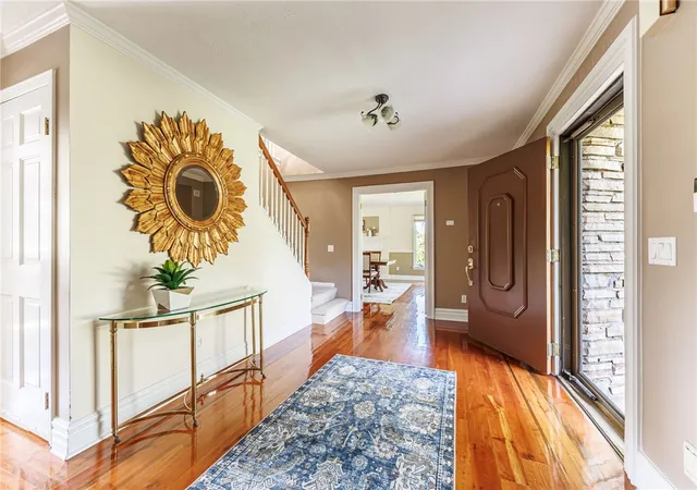 Photo 3 of Sale Pending at 237 W Bloomfield Rd, Pittsford, NY 14534 | MLS# R1703717 | Listing updated on 2026-09-02