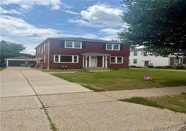 Photo 1 of Sale Pending at 113 Argyle Ave, Buffalo, NY 14226 | MLS# B1703354 | Listing updated on 2026-08-21