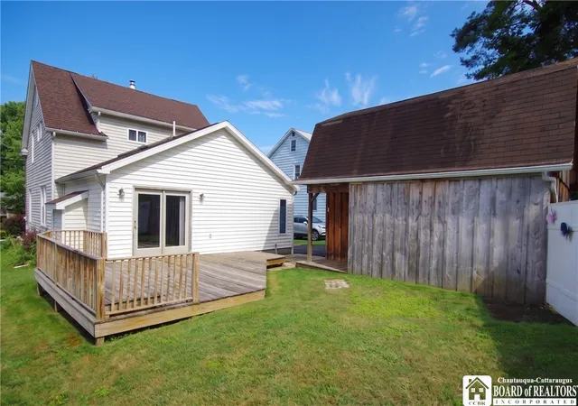 Photo 3 of Single family home for sale at 38 Howard St, Jamestown, NY 14701 | MLS# R1703900 | Listing updated on 2026-08-22