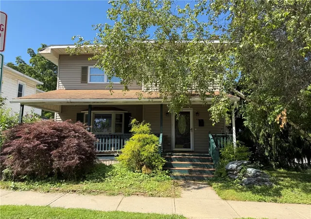 Photo 1 of Sale Pending at 49 Park Ave, Auburn, NY 13021 | MLS# R1662209 | Listing updated on 2026-09-06