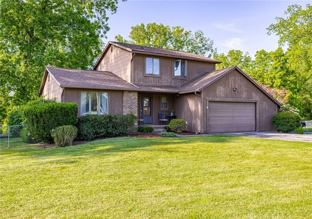 Photo 1 of Sale Pending at 1010 Maiden Ln, Rochester, NY 14615 | MLS# R1703985 | Listing updated on 2026-09-10