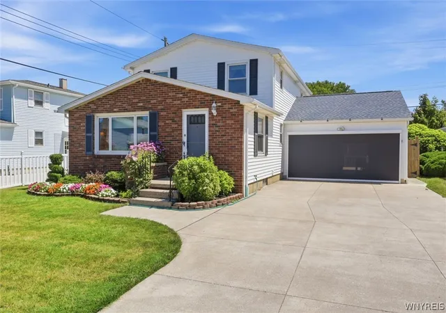 Photo 1 of Sale Pending at 7 Jeffrey Dr, Depew, NY 14043 | MLS# B1703644 | Listing updated on 2026-08-19