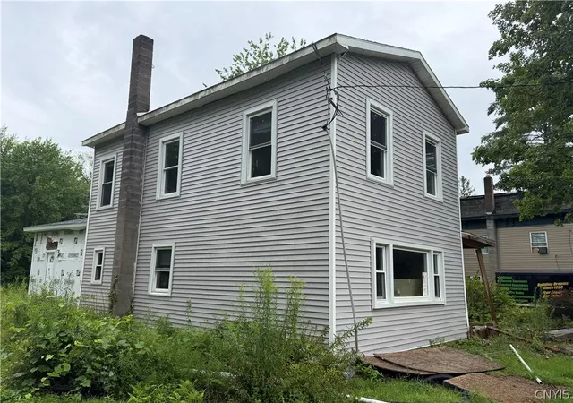 Photo 1 of Sale Pending at 136 Center St, Cleveland, NY 13042 | MLS# S1703242 | Listing updated on 2026-08-25