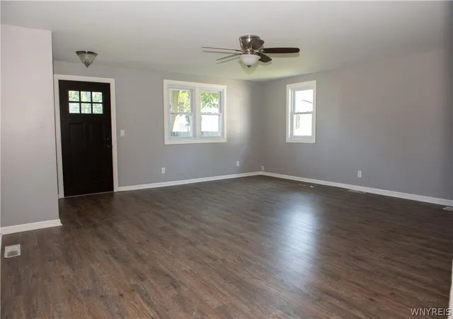 Photo 2 of Sale Pending at 4454 Central Ave, Gasport, NY 14067 | MLS# B1704076 | Listing updated on 2026-08-11