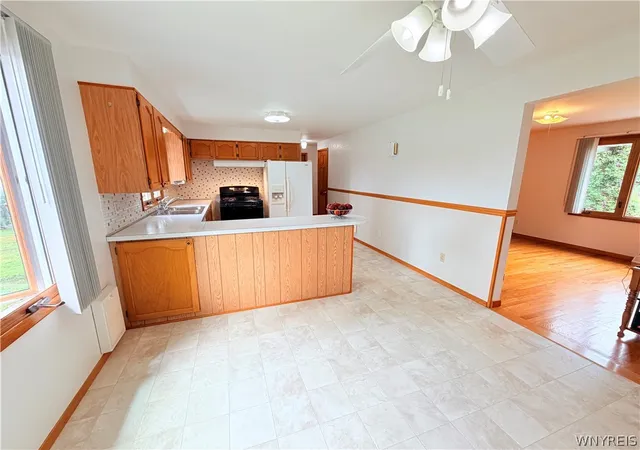 Photo 4 of Single family home for sale at 6410 Deanna Dr, Hamburg, NY 14075 | MLS# B1704139 | Listing updated on 2026-09-12