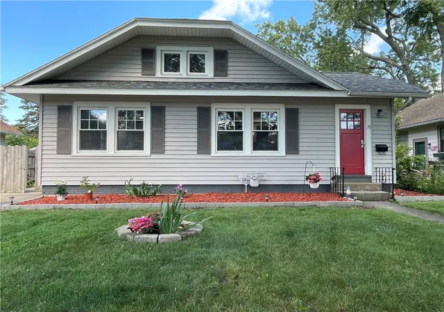 Photo 1 of Sale Pending at 71 Wendhurst Dr, Rochester, NY 14616 | MLS# R1703704 | Listing updated on 2026-08-24