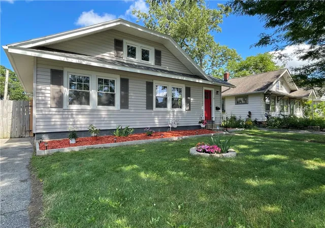 Photo 2 of Sale Pending at 71 Wendhurst Dr, Rochester, NY 14616 | MLS# R1703704 | Listing updated on 2026-08-24