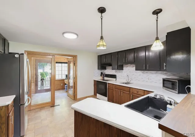 Photo 3 of Sale Pending at 8243 Sixty Rd, Baldwinsville, NY 13027 | MLS# S1704144 | Listing updated on 2026-08-09