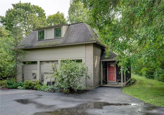 Photo 1 of Sale Pending at 947 East Ave #UN008, Rochester, NY 14607 | MLS# R1702884 | Listing updated on 2026-08-12