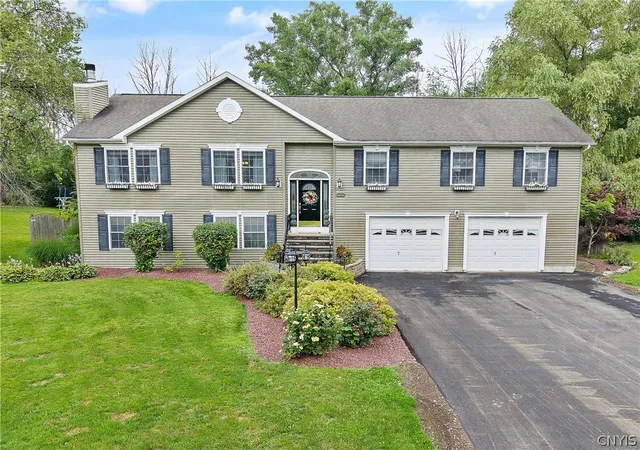 Photo 1 of Sale Pending at 23 Commane Rd, Baldwinsville, NY 13027 | MLS# S1703858 | Listing updated on 2026-09-08