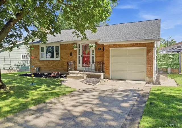 Photo 2 of Sale Pending at 106 Garland Dr, Buffalo, NY 14226 | MLS# B1703965 | Listing updated on 2026-08-07
