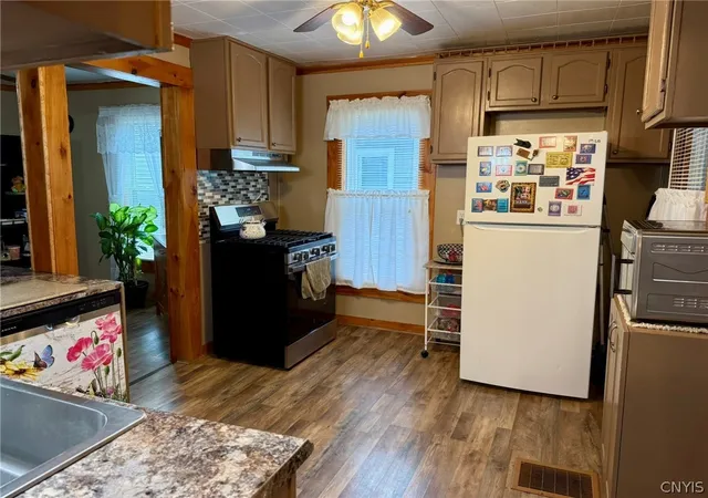 Photo 3 of Sale Pending at 215 W Main St, Ilion, NY 13357 | MLS# S1704226 | Listing updated on 2026-08-31