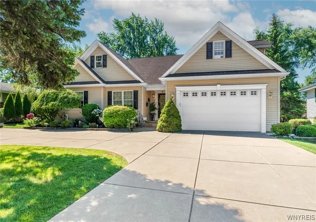 Photo 1 of Sale Pending at 1189 Maple Rd, Buffalo, NY 14221 | MLS# B1704221 | Listing updated on 2026-09-08