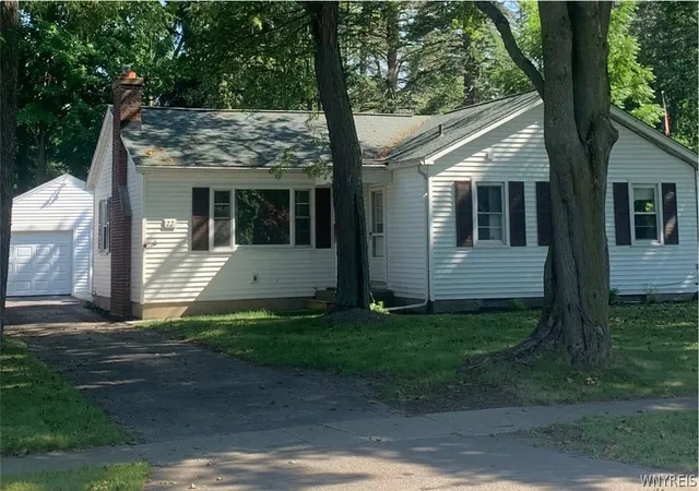 Photo 1 of Sale Pending at 22 Henderson Pl, Hamburg, NY 14075 | MLS# B1704234 | Listing updated on 2026-09-01