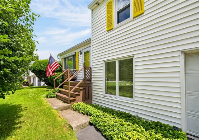 Photo 2 of Sale Pending at 66 Beaman Rd E, Rochester, NY 14624 | MLS# R1704253 | Listing updated on 2026-08-12
