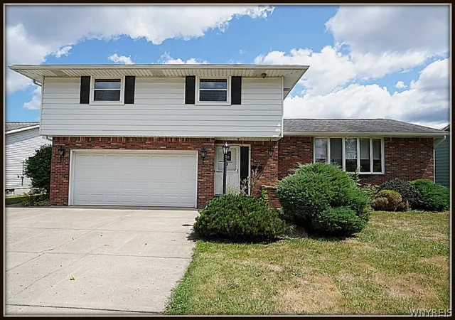 Photo 1 of Sale Pending at 23 Willow Dr, Buffalo, NY 14224 | MLS# B1704289 | Listing updated on 2026-08-24