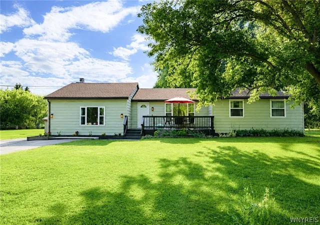 Single family home for sale at 4762 S Ayers Rd, Akron, NY 14001 | MLS# B1702046
