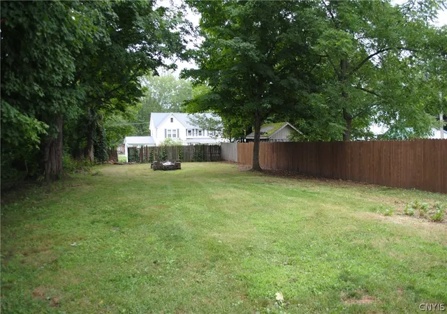 Photo 3 of Single family home for sale at 671 State Route 49, Bernhards Bay, NY 13028 | MLS# S1704309 | Listing updated on 2026-08-24