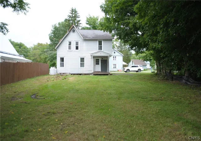 Photo 4 of Single family home for sale at 671 State Route 49, Bernhards Bay, NY 13028 | MLS# S1704309 | Listing updated on 2026-08-24