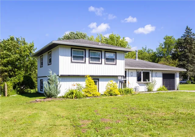 Photo 2 of Sale Pending at 494 Meadowbriar Rd, Rochester, NY 14616 | MLS# R1704420 | Listing updated on 2026-08-27