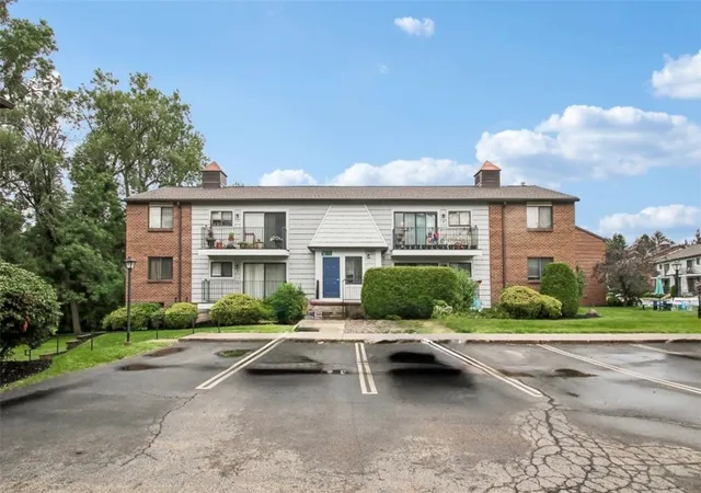 Photo 1 of Sale Pending at 26 Great Wood Ct #1, Fairport, NY 14450 | MLS# R1701122 | Listing updated on 2026-08-12