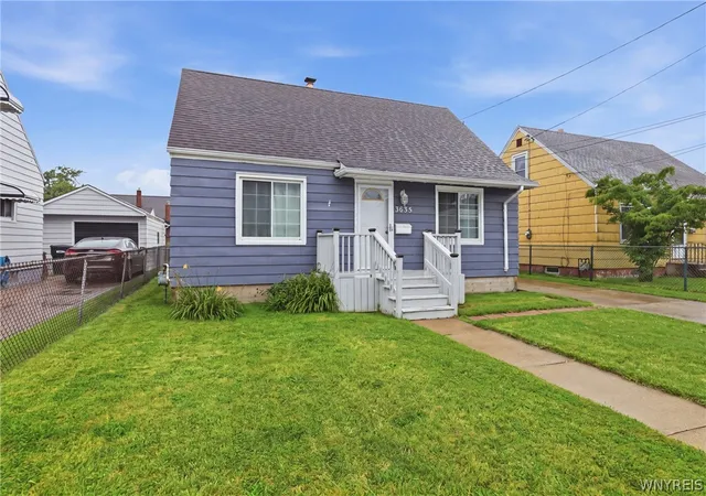Photo 2 of Sale Pending at 3635 Sherwood Ave, Niagara Falls, NY 14301 | MLS# B1704375 | Listing updated on 2026-08-10