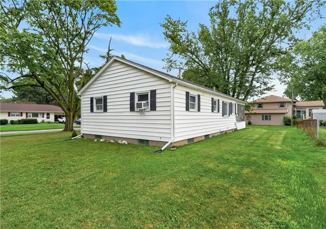 Photo 3 of Sale Pending at 337 Dorsey Rd, Rochester, NY 14616 | MLS# R1701839 | Listing updated on 2026-08-17