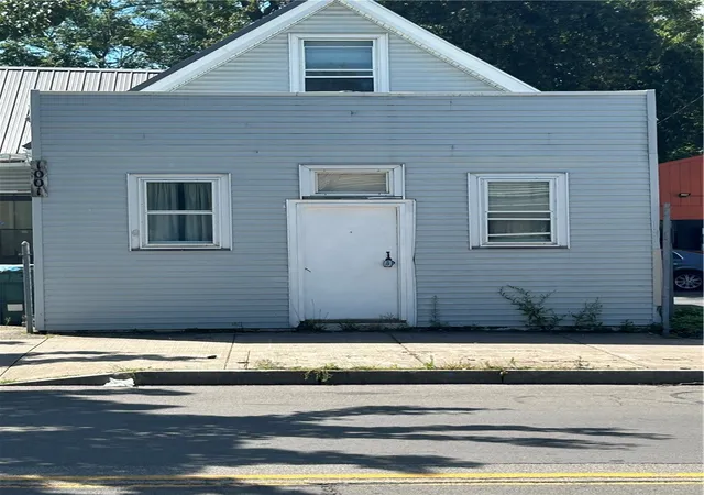 Photo 1 of Single family home for sale at 1001 Joseph Ave, Rochester, NY 14621 | MLS# R1702682 | Listing updated on 2026-08-05