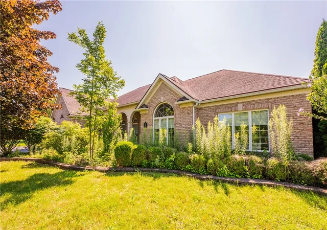 Photo 1 of Sale Pending at 34 Olde Prestwick Way, Penfield, NY 14526 | MLS# R1703984 | Listing updated on 2026-08-25