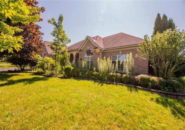 Photo 2 of Sale Pending at 34 Olde Prestwick Way, Penfield, NY 14526 | MLS# R1703984 | Listing updated on 2026-08-25