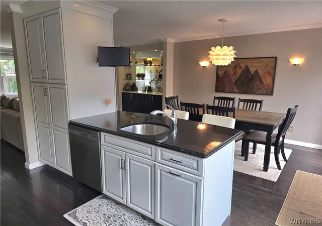 Photo 3 of Sale Pending at 98 Hickory Hl Rd, Buffalo, NY 14221 | MLS# B1704360 | Listing updated on 2026-08-28