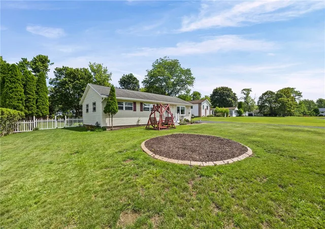 Photo 3 of Sale Pending at 72 Coronet Rd, Rochester, NY 14623 | MLS# R1703871 | Listing updated on 2026-09-04