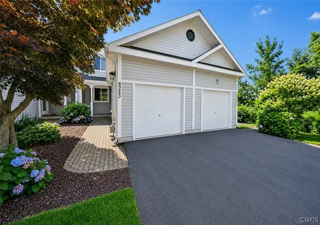 Photo 1 of Sale Pending at 8253 Boatwatch Dr, Baldwinsville, NY 13027 | MLS# S1704340 | Listing updated on 2026-08-11