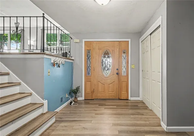 Photo 3 of Sale Pending at 1062 Long Pond Rd, Rochester, NY 14626 | MLS# R1704249 | Listing updated on 2026-08-17