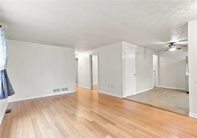Photo 3 of Sale Pending at 198 Mercer Ave, Rochester, NY 14606 | MLS# R1704238 | Listing updated on 2026-08-13
