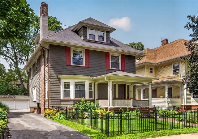 Photo 2 of Sale Pending at 143 Barrington St, Rochester, NY 14607 | MLS# R1703476 | Listing updated on 2026-08-19