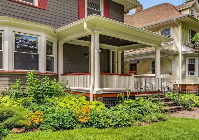 Photo 3 of Sale Pending at 143 Barrington St, Rochester, NY 14607 | MLS# R1703476 | Listing updated on 2026-08-19