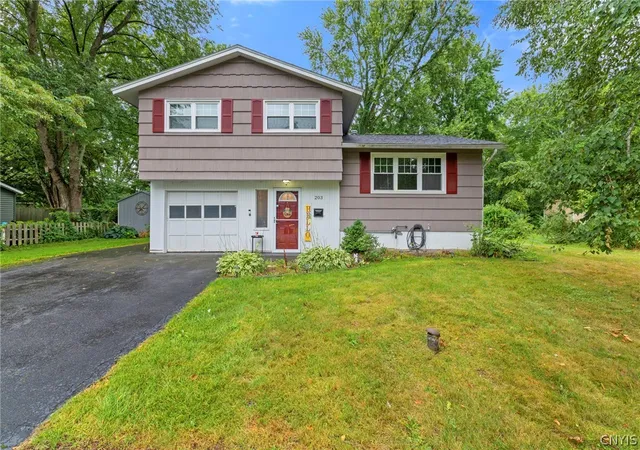 Photo 1 of Sale Pending at 203 Wells Ave W, Syracuse, NY 13212 | MLS# S1701941 | Listing updated on 2026-08-11