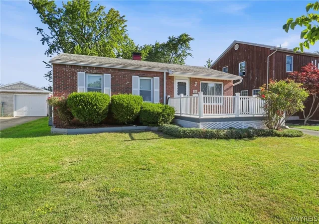Photo 2 of Sale Pending at 250 Desmond Dr, Tonawanda, NY 14150 | MLS# B1703549 | Listing updated on 2026-09-01