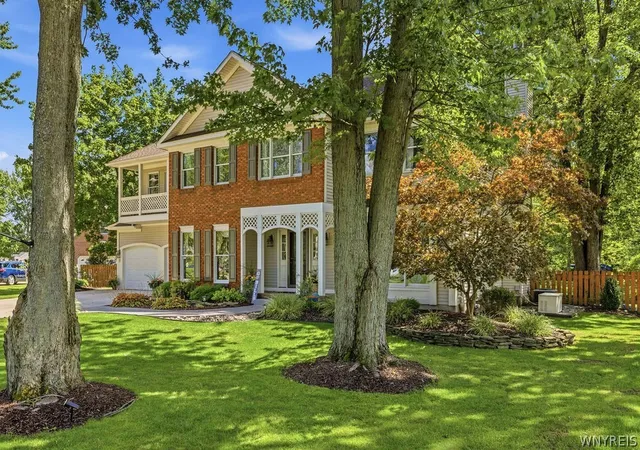 Photo 2 of Sale Pending at 6938 Lockwood Ln E, Lockport, NY 14094 | MLS# B1702763 | Listing updated on 2026-08-20