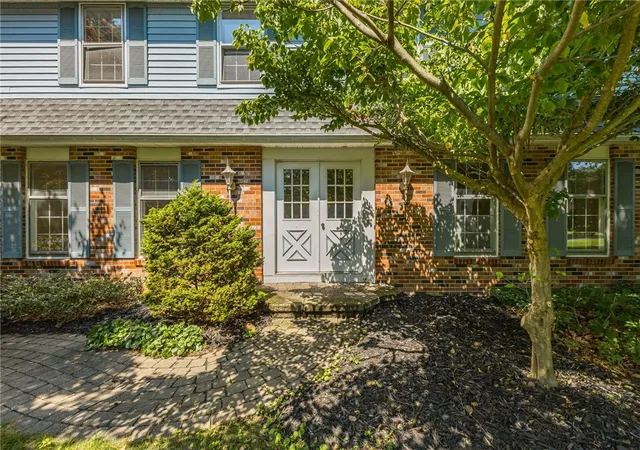 Photo 4 of Sale Pending at 1244 Millcreek Run, Webster, NY 14580 | MLS# R1703964 | Listing updated on 2026-08-14
