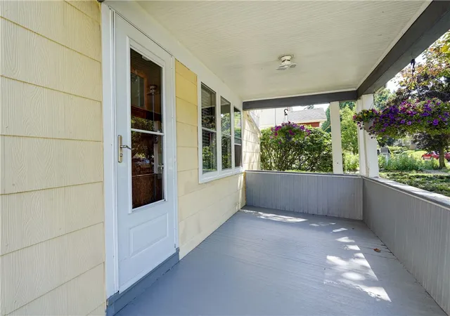 Photo 3 of Sale Pending at 160 Marion St, Rochester, NY 14610 | MLS# R1704345 | Listing updated on 2026-08-21