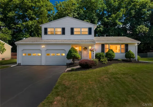 Photo 1 of Sale Pending at 7433 Thunderbird Rd, Liverpool, NY 13088 | MLS# S1704269 | Listing updated on 2026-08-16