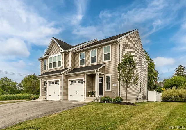 Photo 2 of Sale Pending at 3581 Big Tree Rd #2, Hamburg, NY 14075 | MLS# B1704425 | Listing updated on 2026-09-11