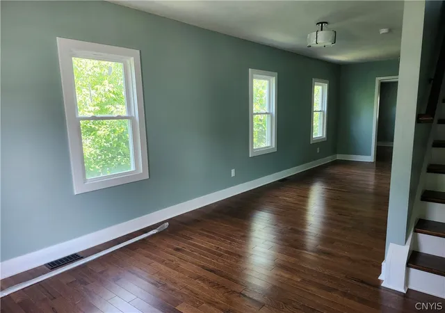 Photo 4 of Single family home for sale at 135 Spaulding Ave, Syracuse, NY 13205 | MLS# S1704579 | Listing updated on 2026-08-18